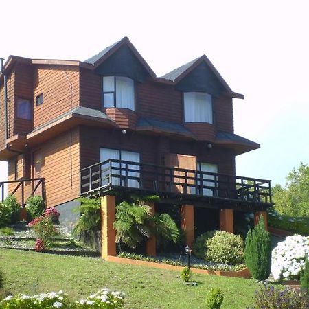 Boomerang Inn Пукон Экстерьер фото